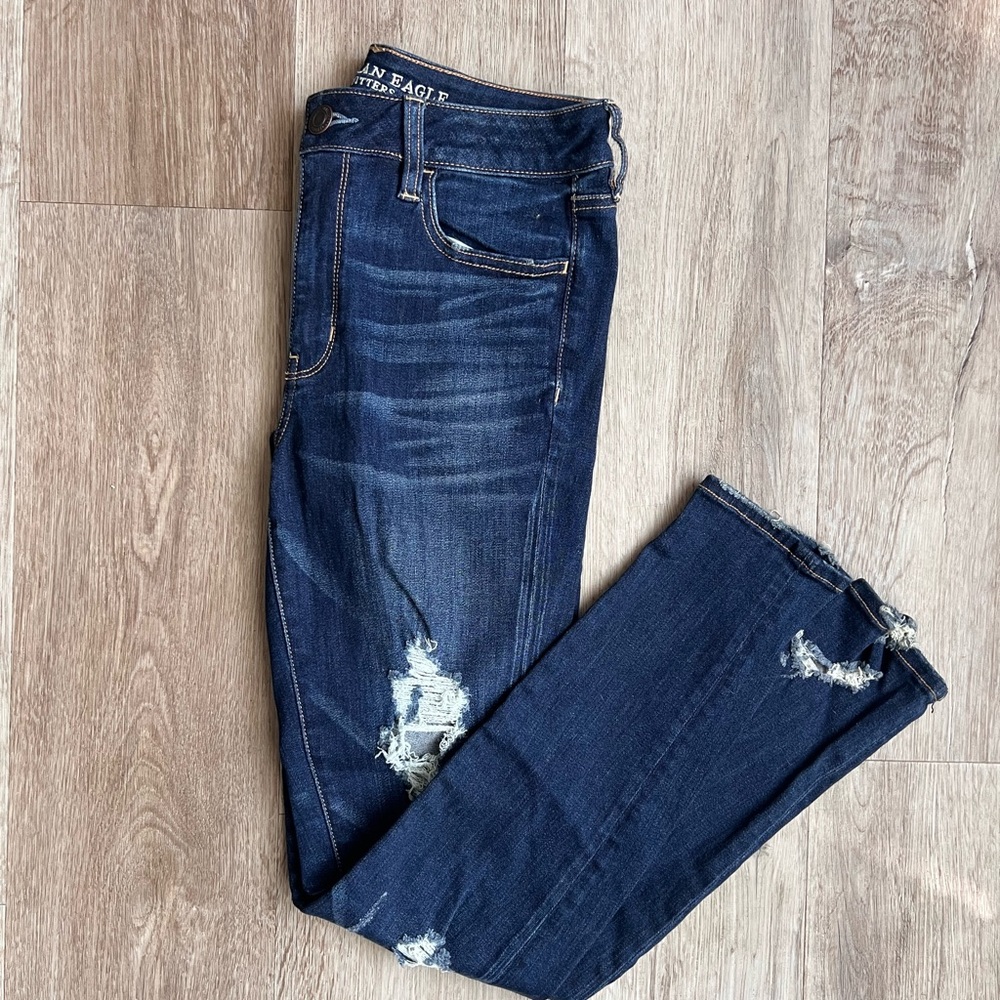 American Eagle Outfitters Women's Dark Blue Ripped Skinny Jeans